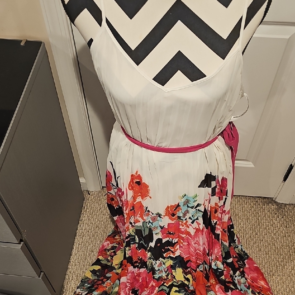 Bisou Bisou Floral Maxi Dress - White, Pink, Red, Black